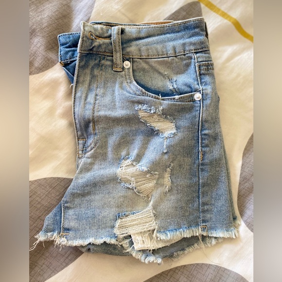 LADIES SHORTS - Picture 2 of 4